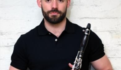 Music in the Museum: Two Clarinets
