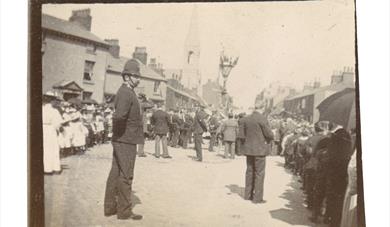 Luton History on the Page