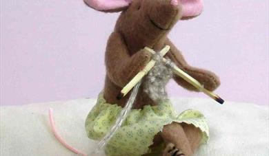 Felt Mice Workshop: Pencil Toppers