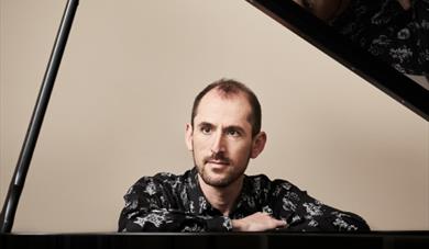 Luton Music Club Concert  Other Concerts:  Full List  Beethoven Piano 2 ; Danny Driver