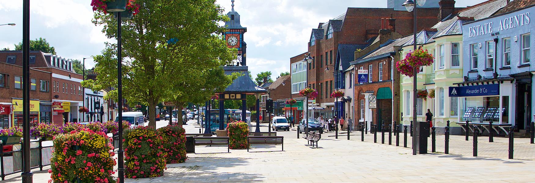 Dunstable Shops Market Square