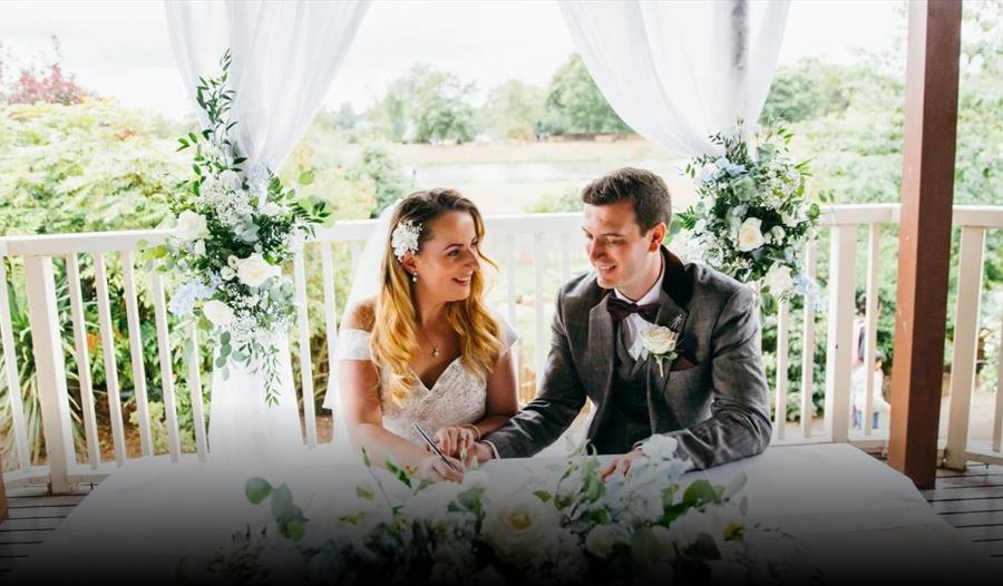 Come and be part of Woburn Safari Park's Wedding Open Day!