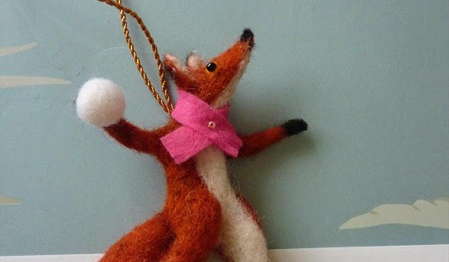 NEEDLE FELTED FOX