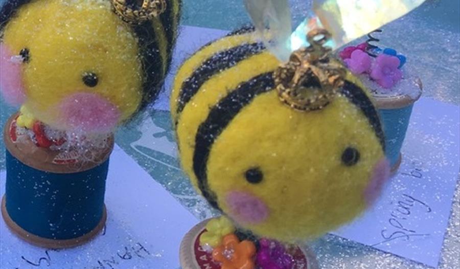 Easy Beesy Felt Workshop for Kids