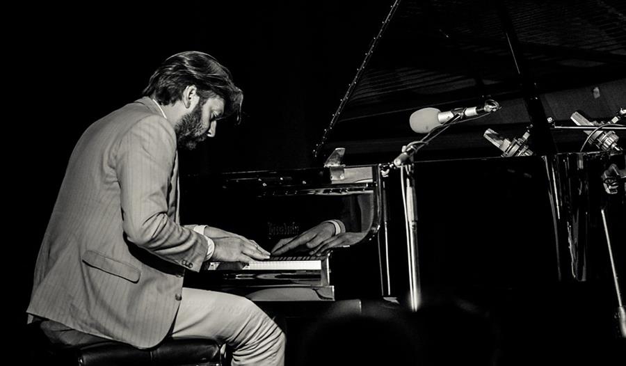 Music in the Museum: Greg Foat: Jazz
