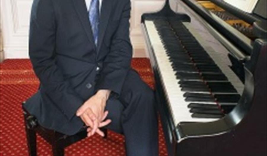 Luton Music Club Beethoven Piano 1