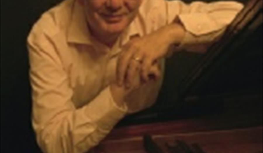 Luton Music Club Concert  Beethoven Violin 4 Leland Chen John Lenehan