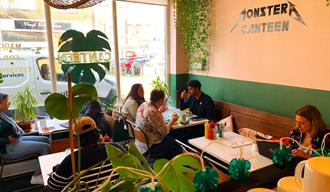 Monstera Canteen