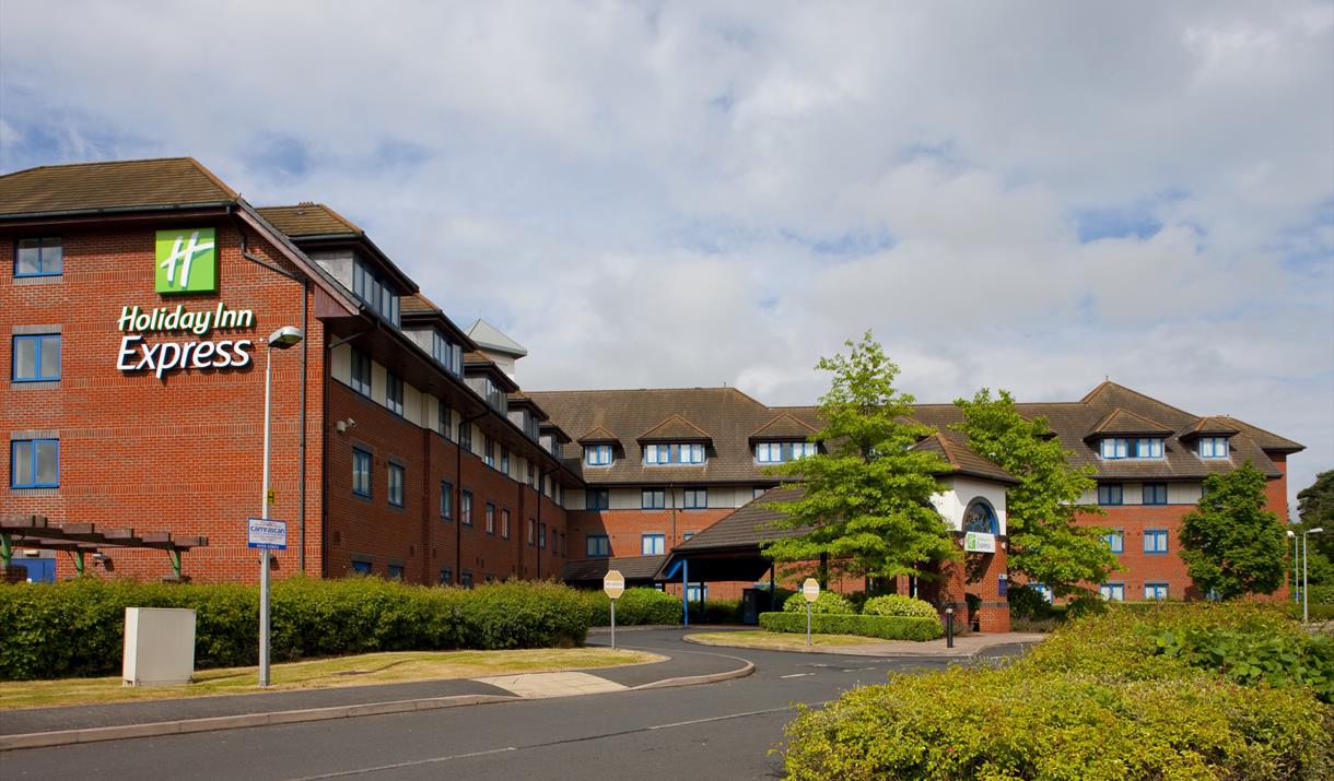 Holiday Inn Express Birmingham NEC - Hotel in Birmingham, West Midlands -  Meet Birmingham