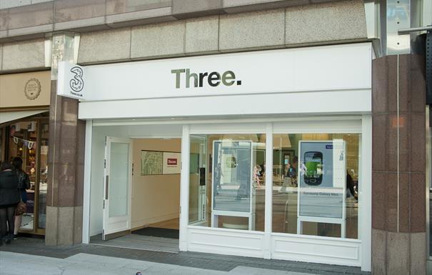 3 Store - High Street