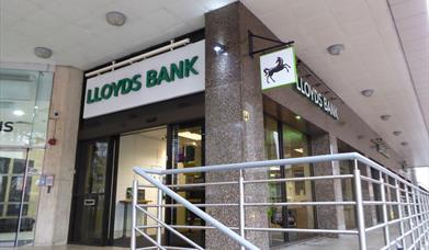 Lloyds Bank - Temple Row