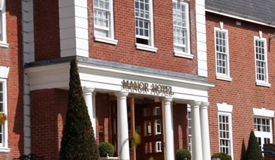 Best Western PLUS Manor Hotel Meriden