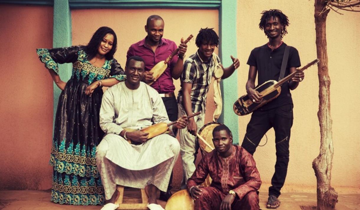 Bassekou Kouyate and Ngoni Ba