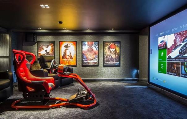 The Man Cave Expo - 1