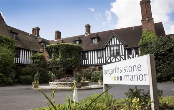 Hogarths Stone Manor Hotel