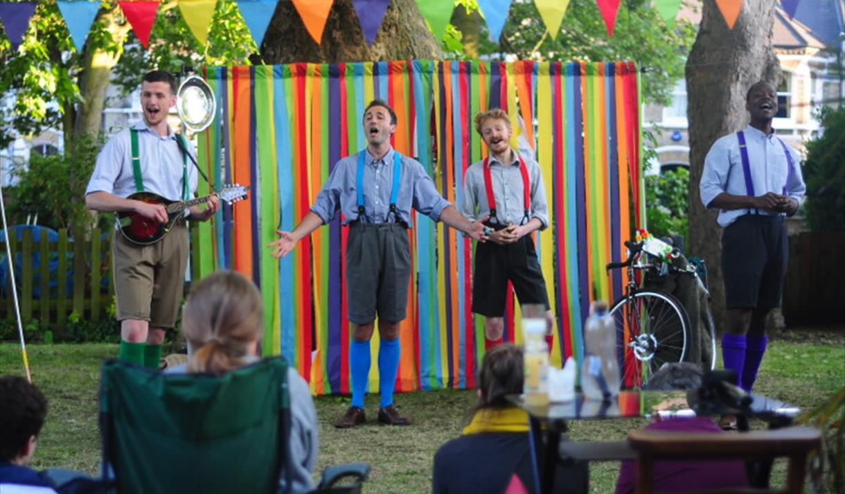 Handlebards: a stage