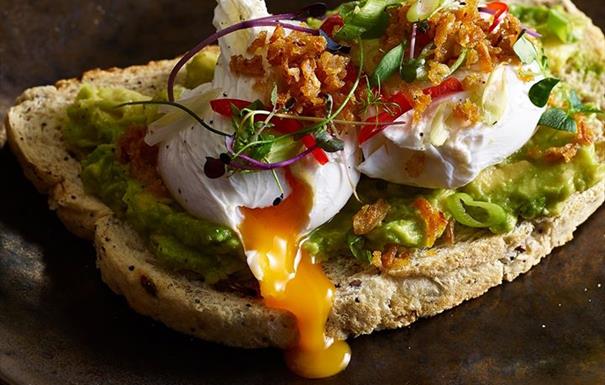 Le Freak bottomless brunch at Alchemist Brindleyplace smashed avocado on toast