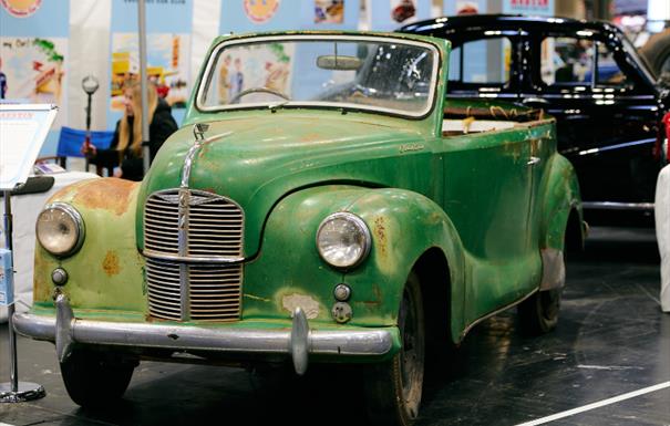 Classic Cars & Restoration Show - 1