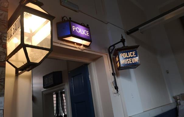 Police lamps