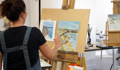 Introduction to Oil Painting with Caroline Griffin RBSA
