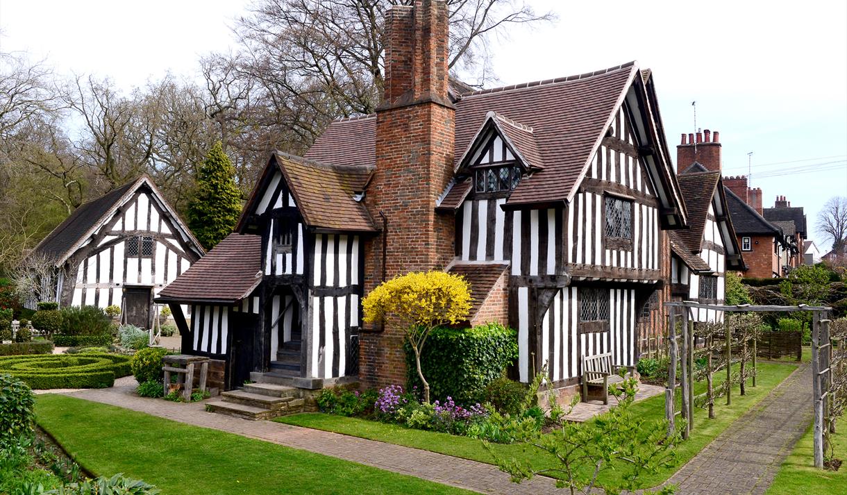 Selly Manor and Minworth Greaves- timber framed buildings in Bournville