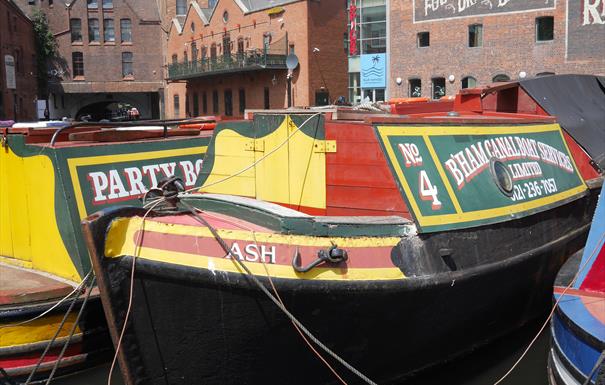 Centenary Square and Birmingham Canals Virtual Walking Tour gas st basin