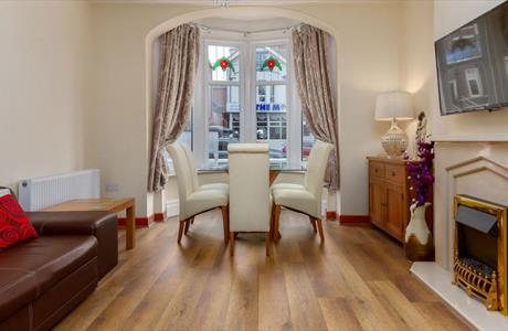 Beachcliffe Lodge Apartments Lounge