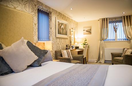 Bedroom with dress table and chair