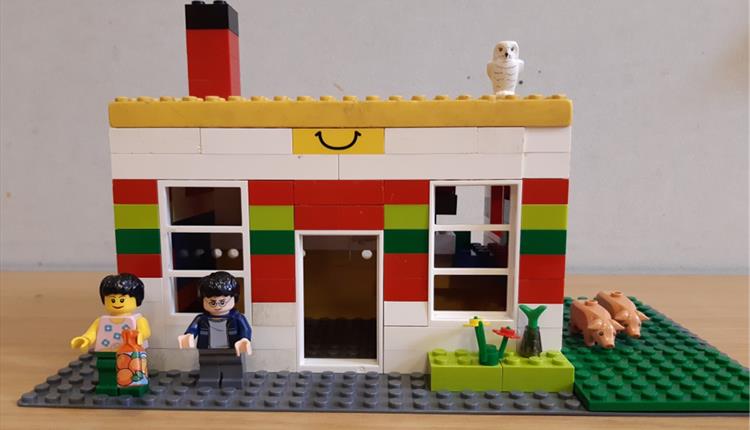 Lego Club