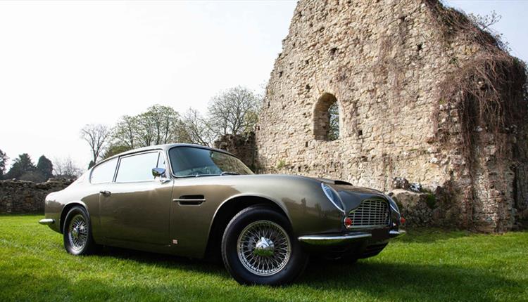 Simply Aston Martin at Beaulieu