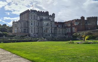 Historical guided walk with cream tea in Brownsea Castle