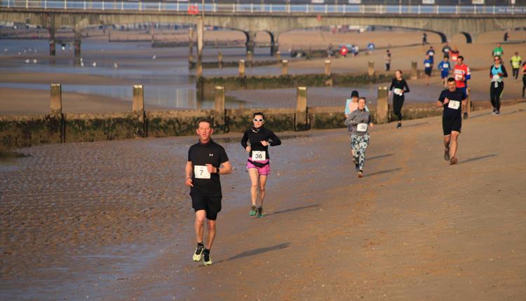 Bournemouth Beach Race Runners on the beach