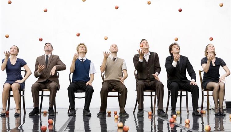 Smashed By Gandini Juggling
