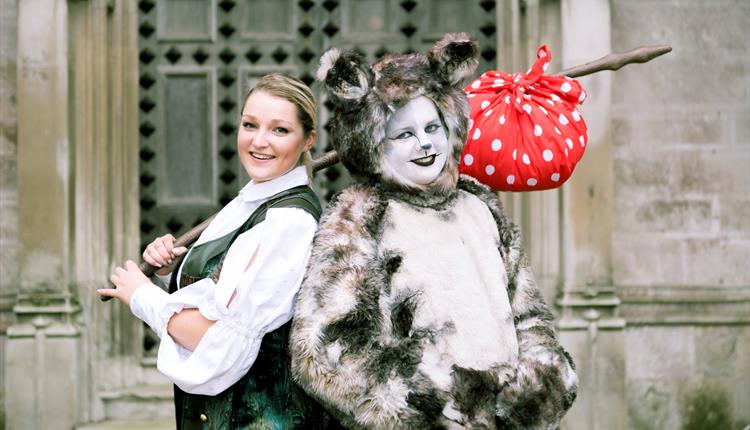 Highcliffe Charity Players - Dick Whittington and His Cat