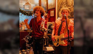 Barry & The Crumpets