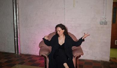 Laura Groves