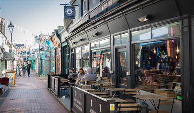 Trading Post Coffee Roasters, Kensington Gardens