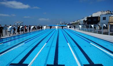 Sea Lanes swimming pool