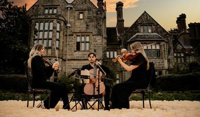 Lumos Live - A Hans Zimmer Candlelight Experience