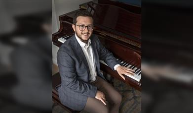 Celebrate with Welsh wizard of the keyboard, Harrison Williams