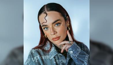 NYE with Fleur Shore