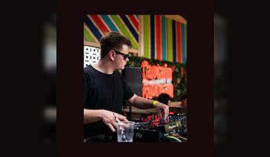 DJ Franci Mac Roof Terrace Set!