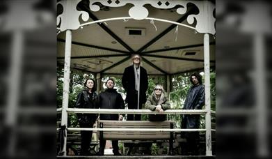 The Besnard Lakes