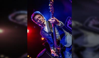 Bruce Foxton