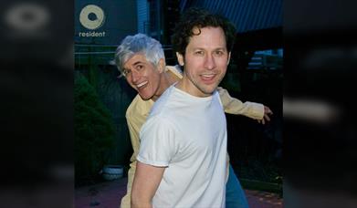 We Are Scientists: Live + Signing