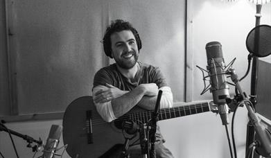 Michael Mcgovern + Special Guests