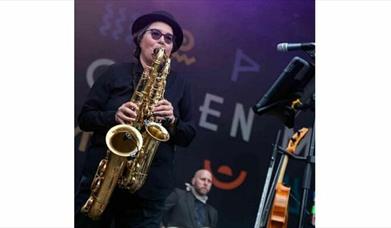 Charlotte Glasson Band