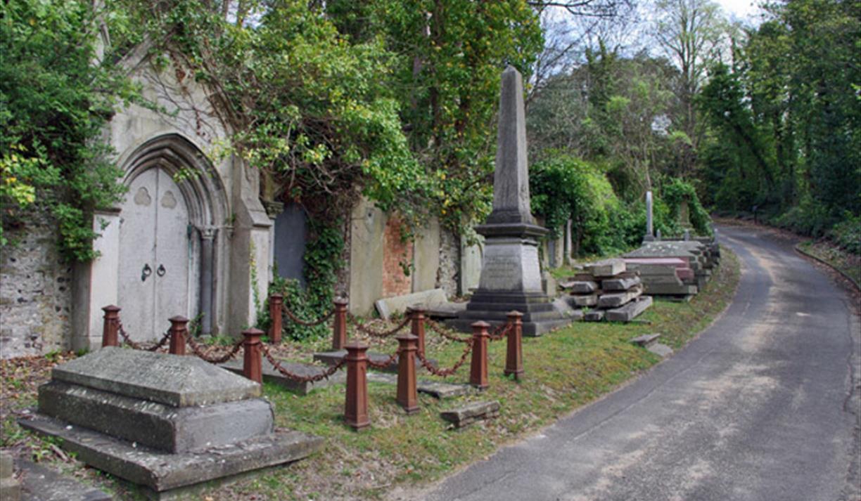 Brighton Extra Mural Cemetery - The Victorian Cult Of Death Walking Tour