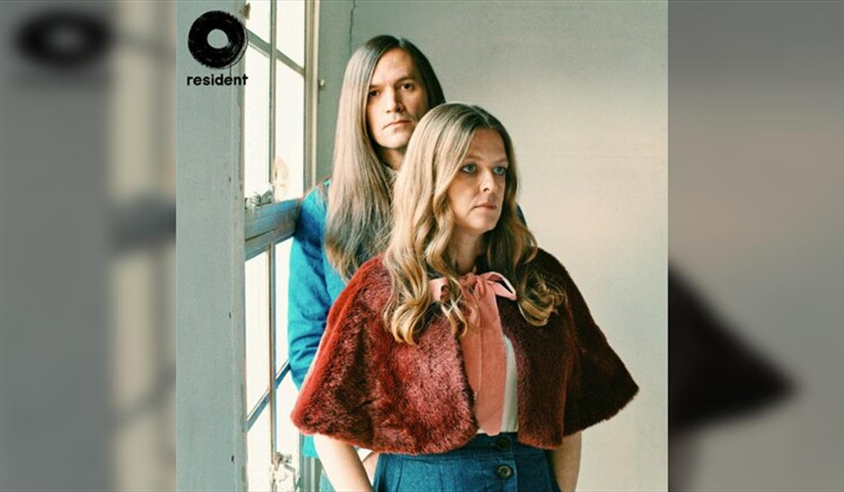 Memorials: Stripped-back Set + Signing