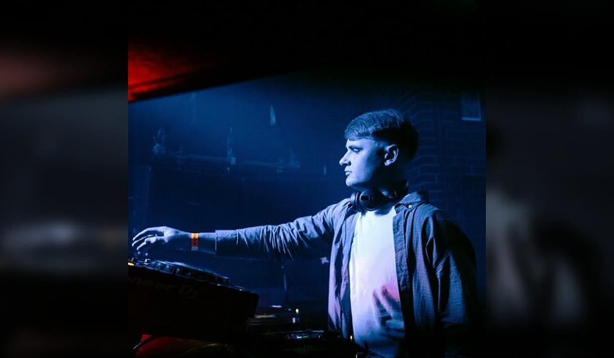 Beat Contact Presents: Lewis Carroll